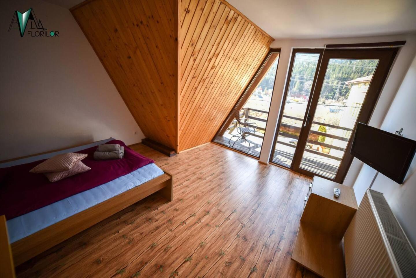 Vila Florilor Buşteni Extérieur photo